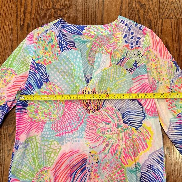 Lilly Pulitzer Blouse - Picture 3 of 7